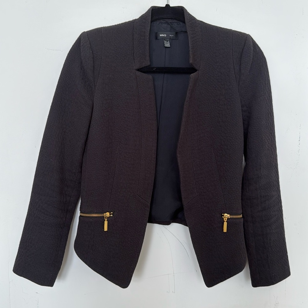 Mango textured Cropped jacket in Black XS